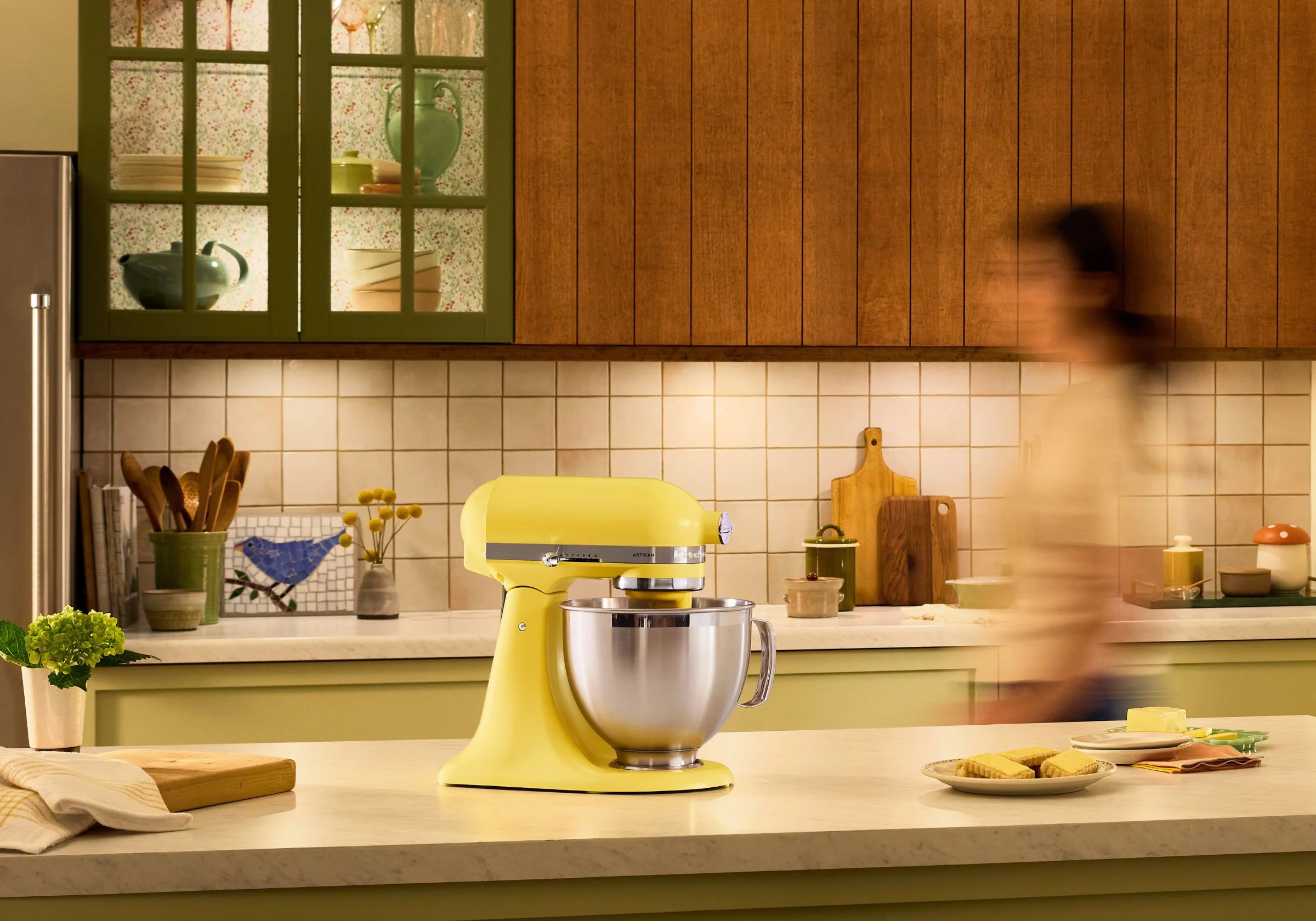 Artisan Tilt-Head Stand Mixer - Butter KSM195 - Image 3