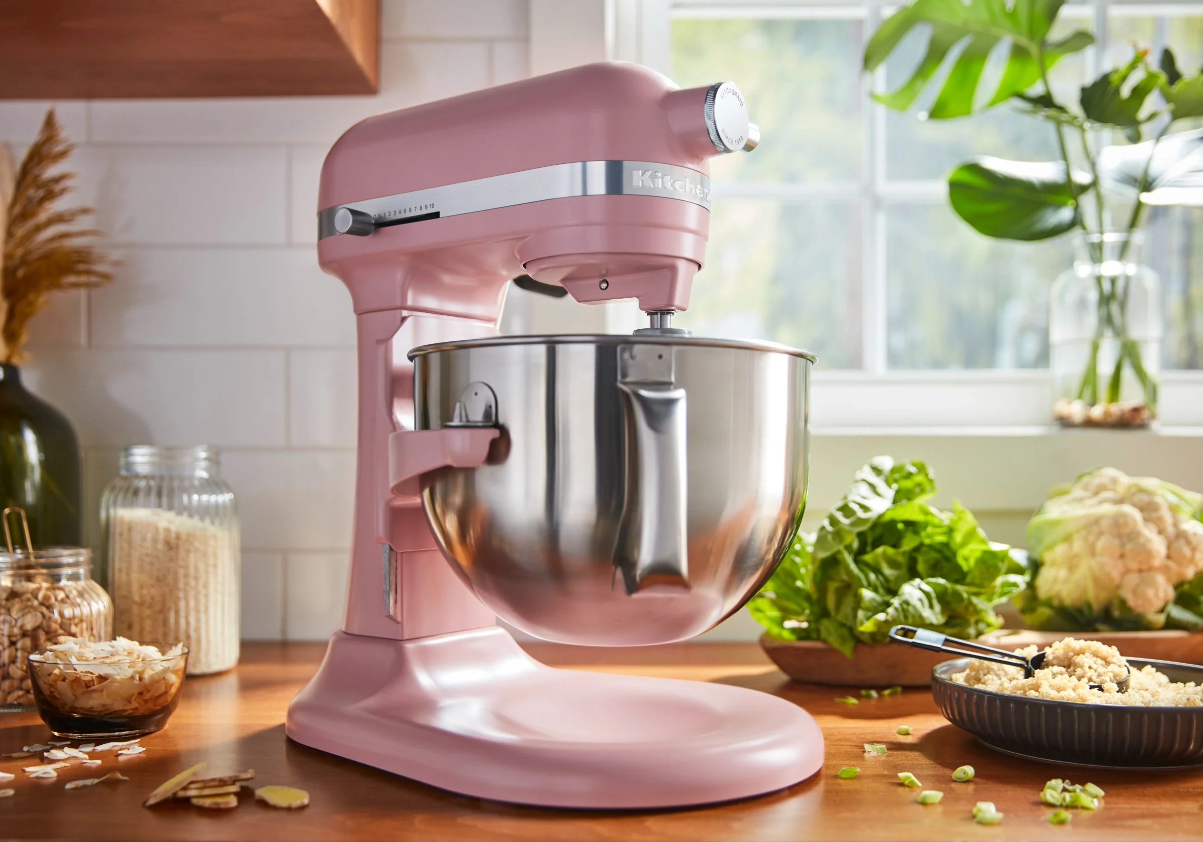Artisan Bowl-Lift Stand Mixer KSM60 - Image 12